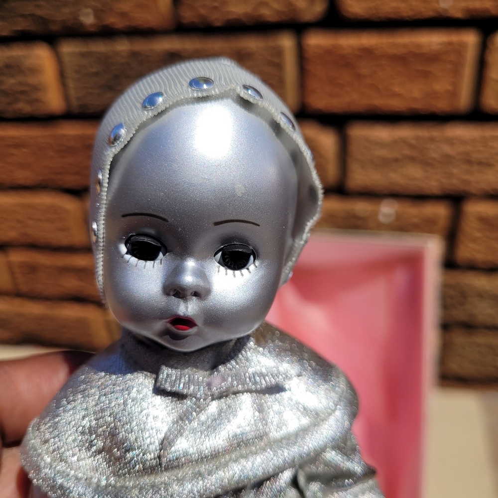 Wizard of Oz Madame Alexander Tin Man Oil Can with Box Missing Heart Dis…